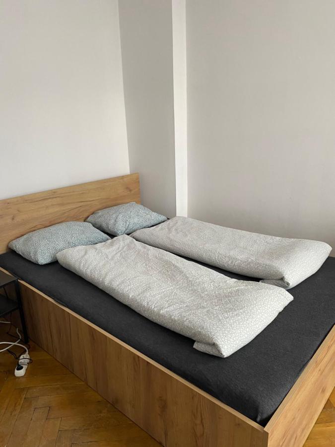 Classy Rooms In Old Town Krasków Exterior foto