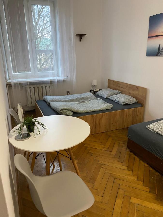 Classy Rooms In Old Town Krasków Exterior foto